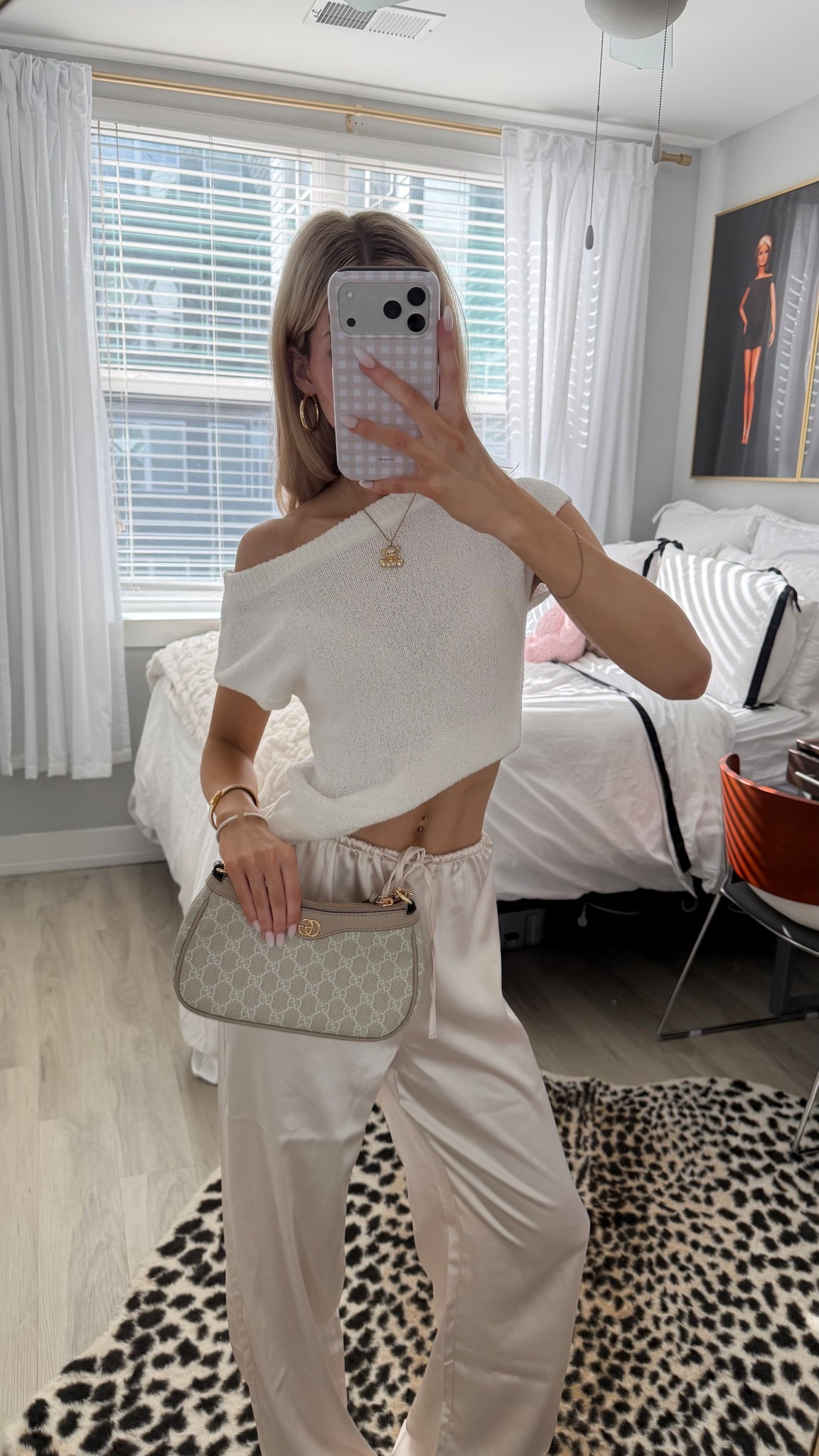 monochrome outfit 

#LTKootd