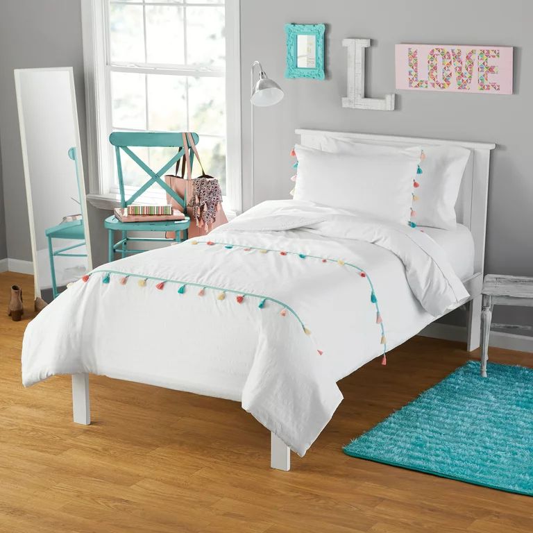 Your Zone Seersucker 2 Piece Comforter and Sham White Bedding Set with Tassels Twin/TXL | Walmart (US)