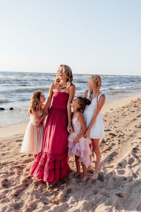 Mother daughter family photo shoot on the beach sunset photo session 
Free people dupe dress fashion 