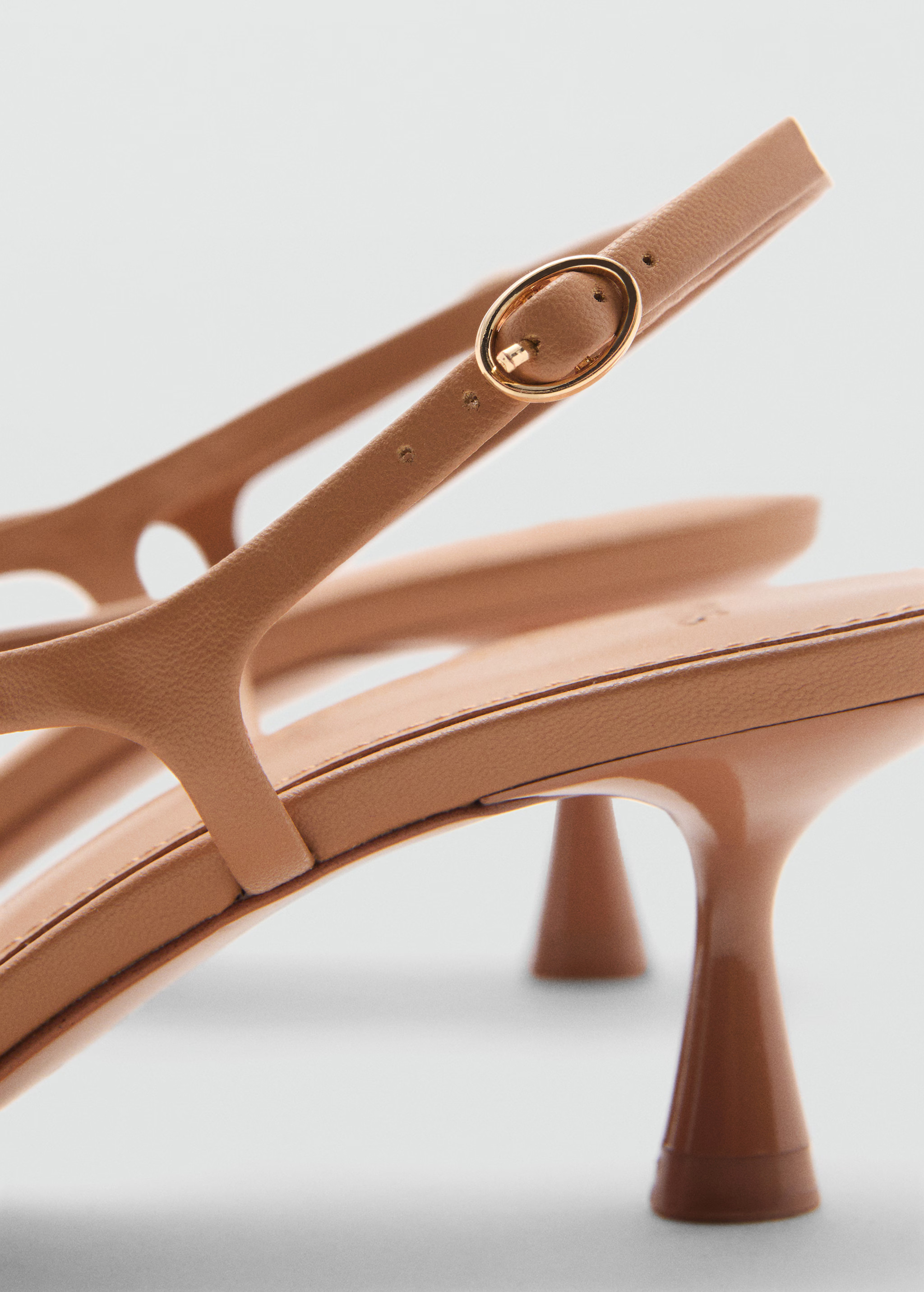 Kitten heel sandals | MANGO (US)