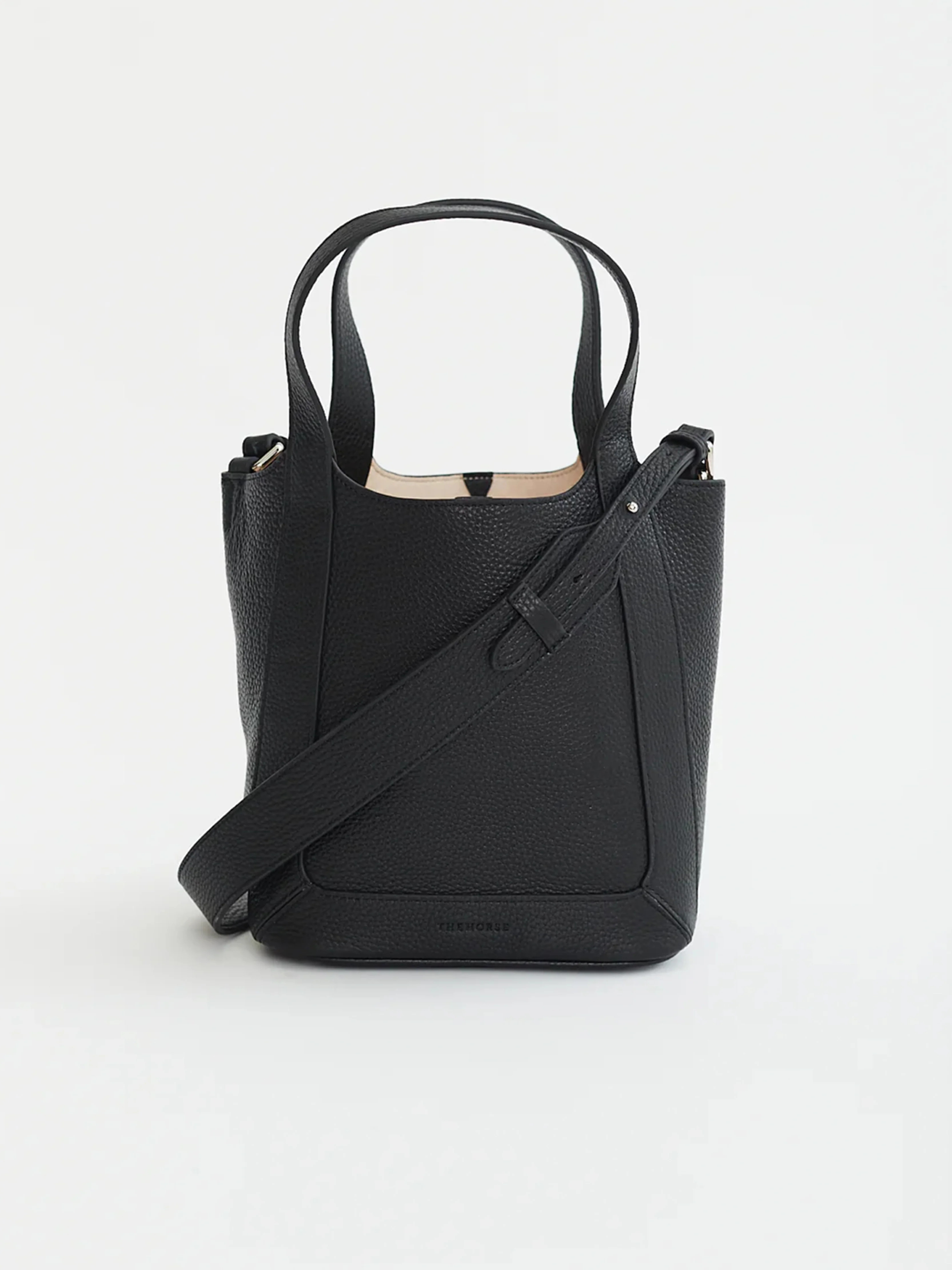 The Alexie Tote in Black Leather | The Horse (US, AU, UK, NZ)