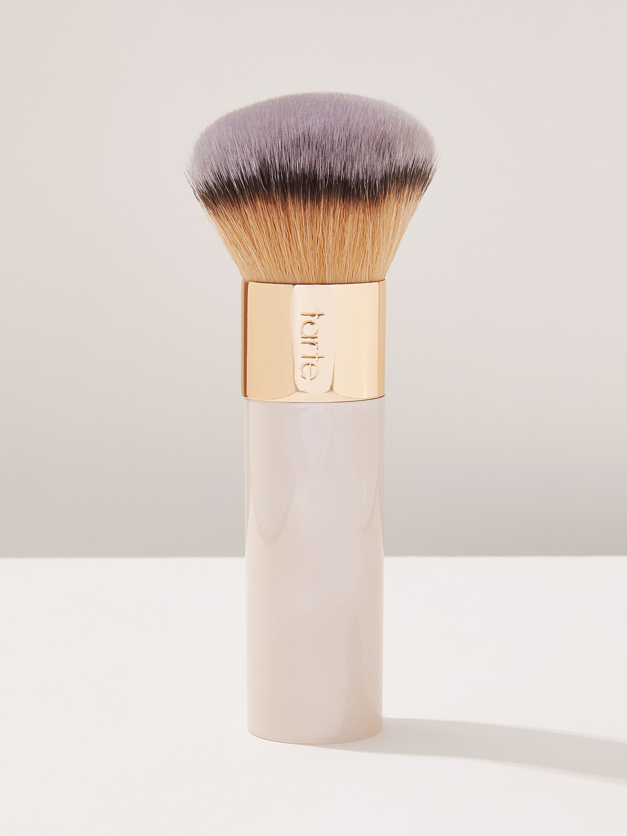 limited-edition the buffer™ brush | tarte cosmetics (US)