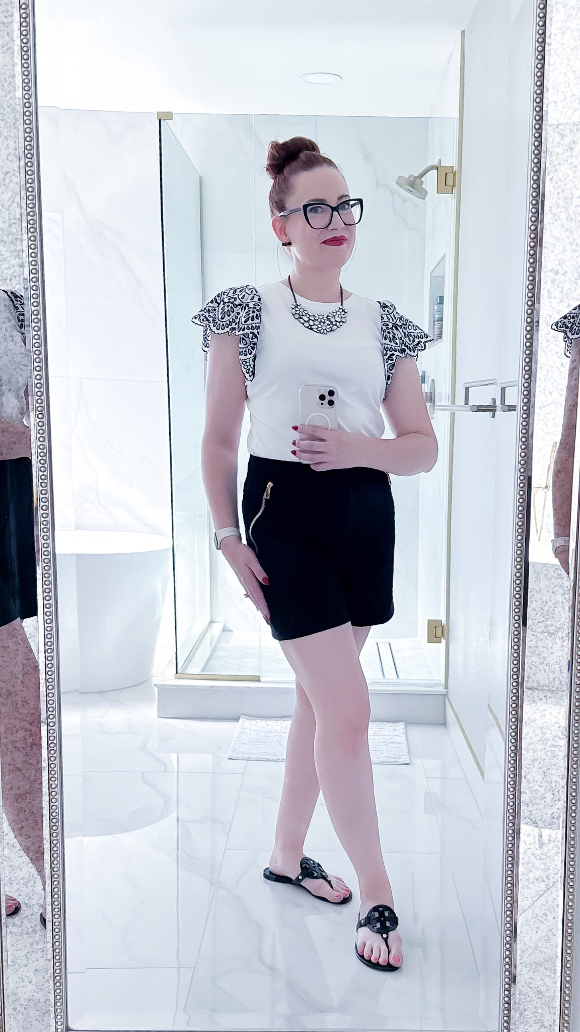 Summer work vibes 🖤🤍

#LTKWorkwear #LTKFindsUnder100 #LTKSeasonal