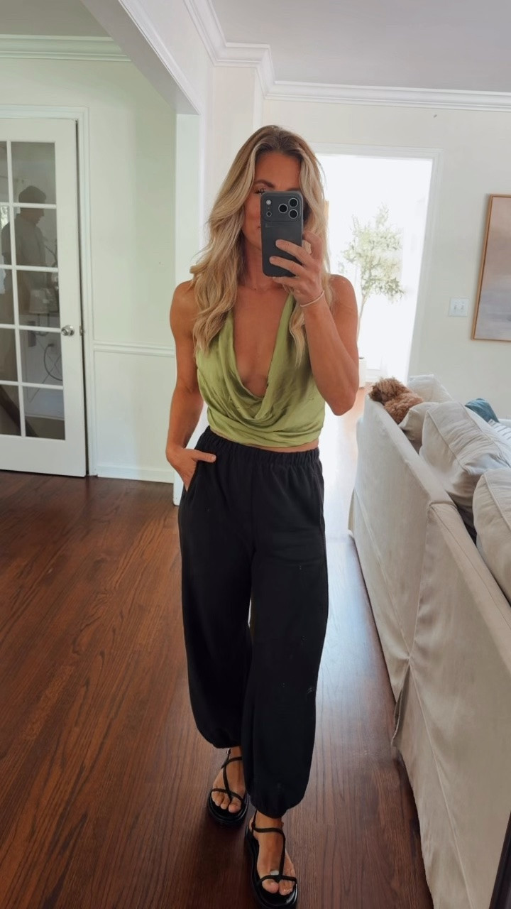 Ballon pants 11/10 no notes
 Concert outfit

#LTKootd #LTKgrwm #LTKdayinmylife