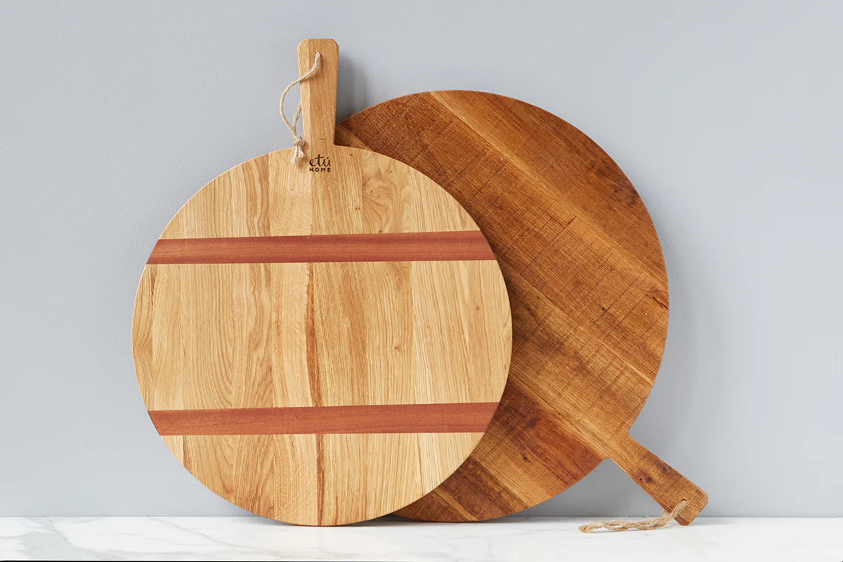Round Oak Charcuterie Board , Medium | etúHOME