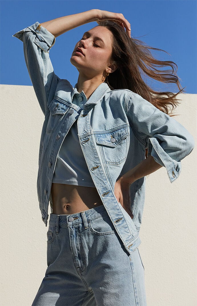 Women's Denim Trucker Jacket in Medium Indigo - Size XS | PacSun