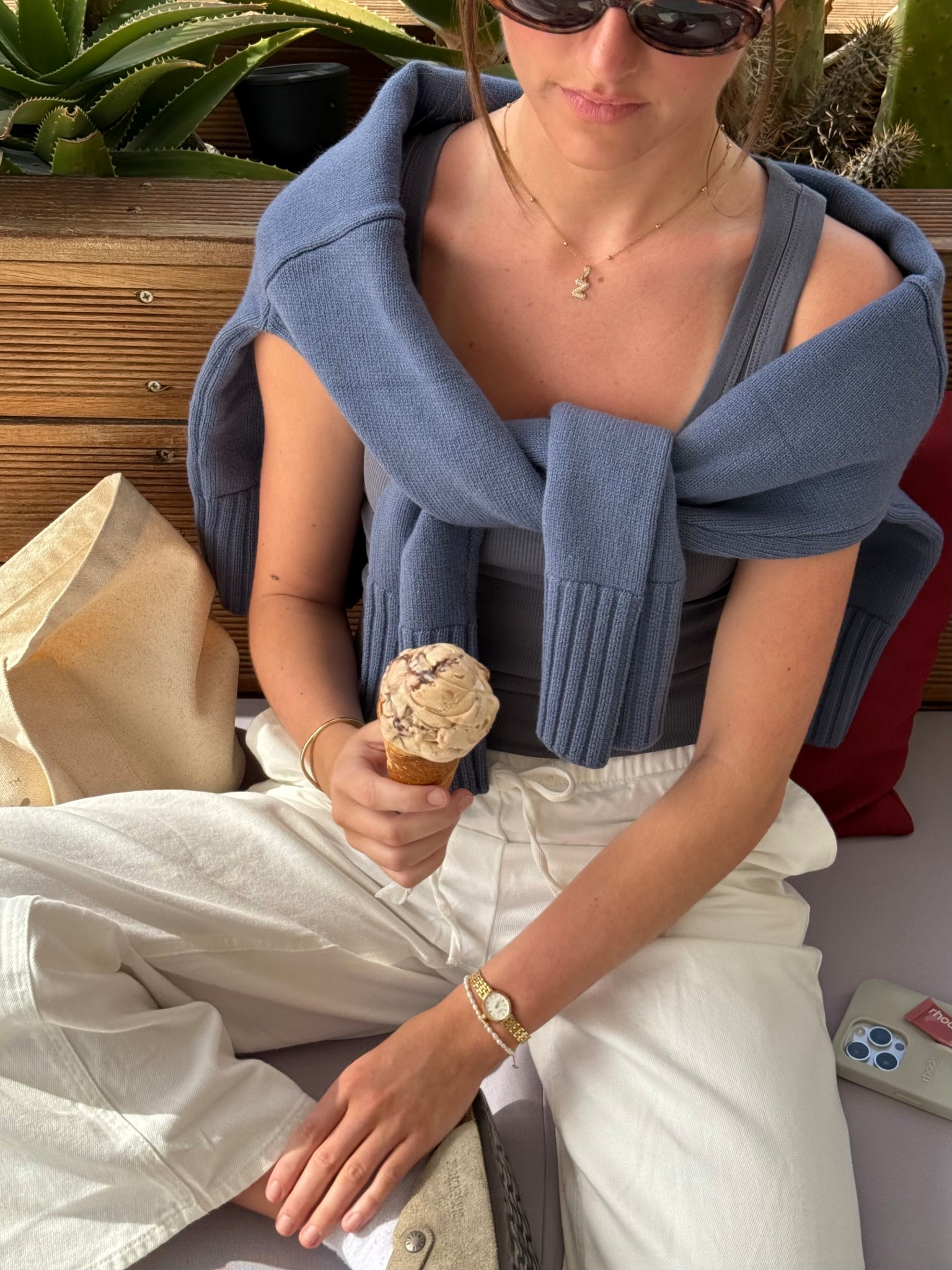 the perfect spring vacation outfit 🌊🐚

blue and white combo, summer fashion inspo, holiday looks, white linen trousers, h&m 

#LTKstyletip #LTKsummer #LTKuk