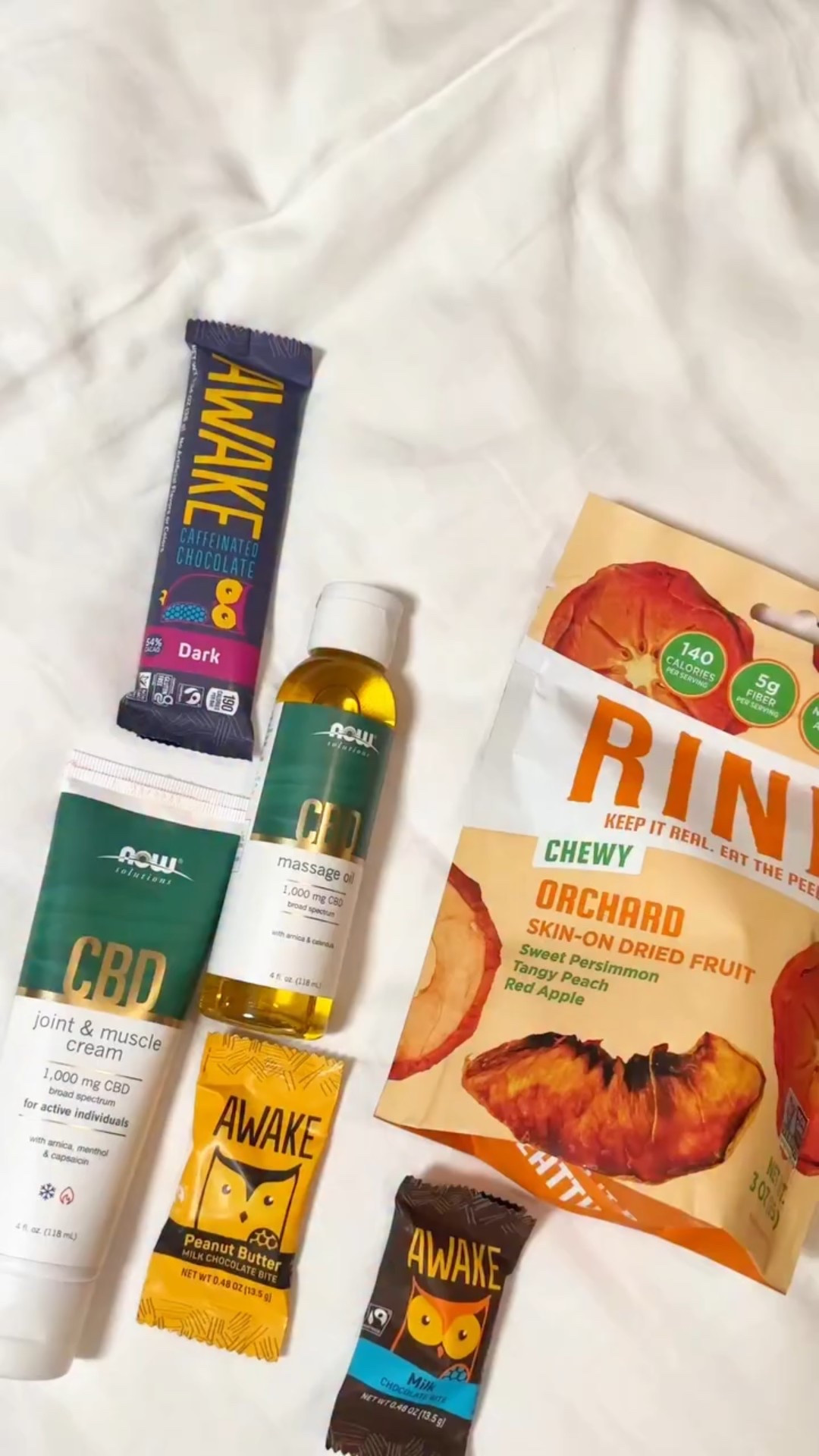 #ad My go-to fall wellness travel essentials ✈️

@nowfoodsofficial CBD Muscle & Joint Cream. They also offer a massage oil, which is perfect for self-care. A caffeine boost from @awakechocolate to power through the day (esp early morning flights), and a better-for-you snack from @rindsnacks for those cozy fall vibes on the go.

✨ Deals you can grab:
🌿 NOW® Solutions CBD — 25% off thru 10/31
🍑 RIND Snacks — 20% off with code BabbleBoxx

#FallWellnessBB2025 #falltravelmusthaves #travelsnacks  #rindsnacks #awakechocolate #nowwellness #nowbebeautiful #travelessentials #whatsinmybag #travelootd #airportstyle