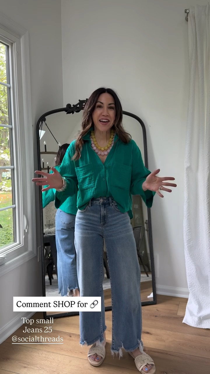 25 jeans. Small gauze top 

#LTKPetite #LTKOver40