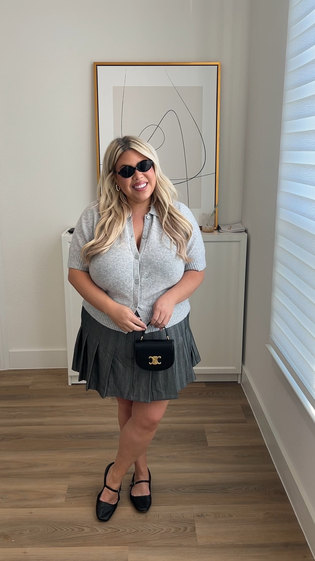 10 days of fall outfit inspo: day 9 
Loving this grey look! 

Cardi: XL 
Skort: xxl 


#LTKVideo #LTKMidsize