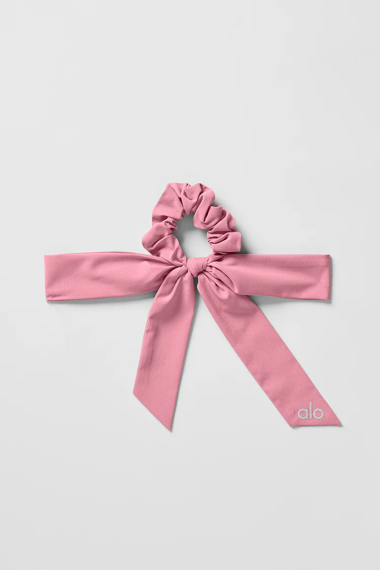 Love Knots Tie Scrunchie - Pink Wild Rose | Alo Yoga (US)