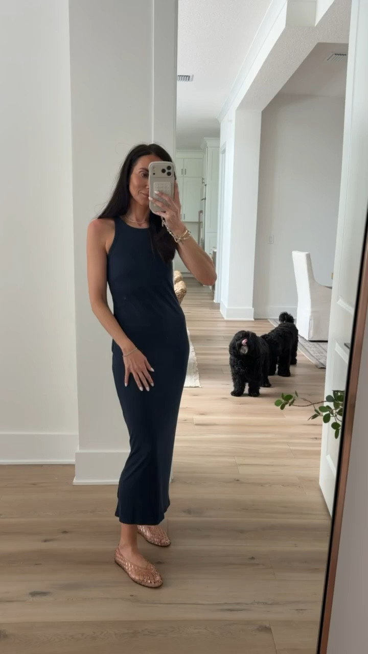 Athleta 30% off select styles, fitted dress, summer dress, annabrstyle

#LTKOver40 #LTKSaleAlert