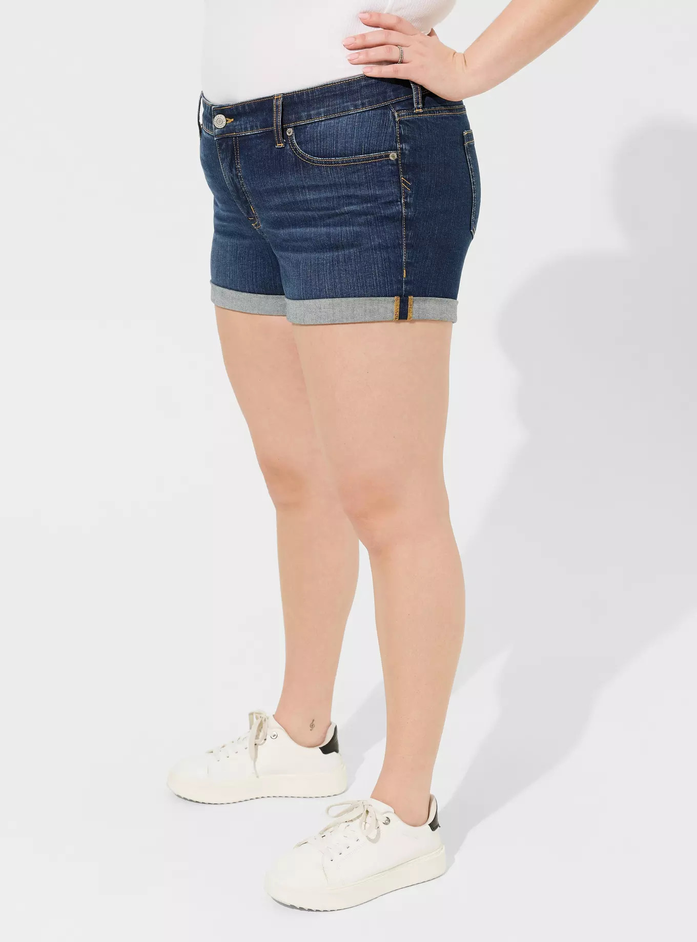 3.5 Inch Perfect Vintage Stretch Mid-Rise Short | Torrid (US & Canada)