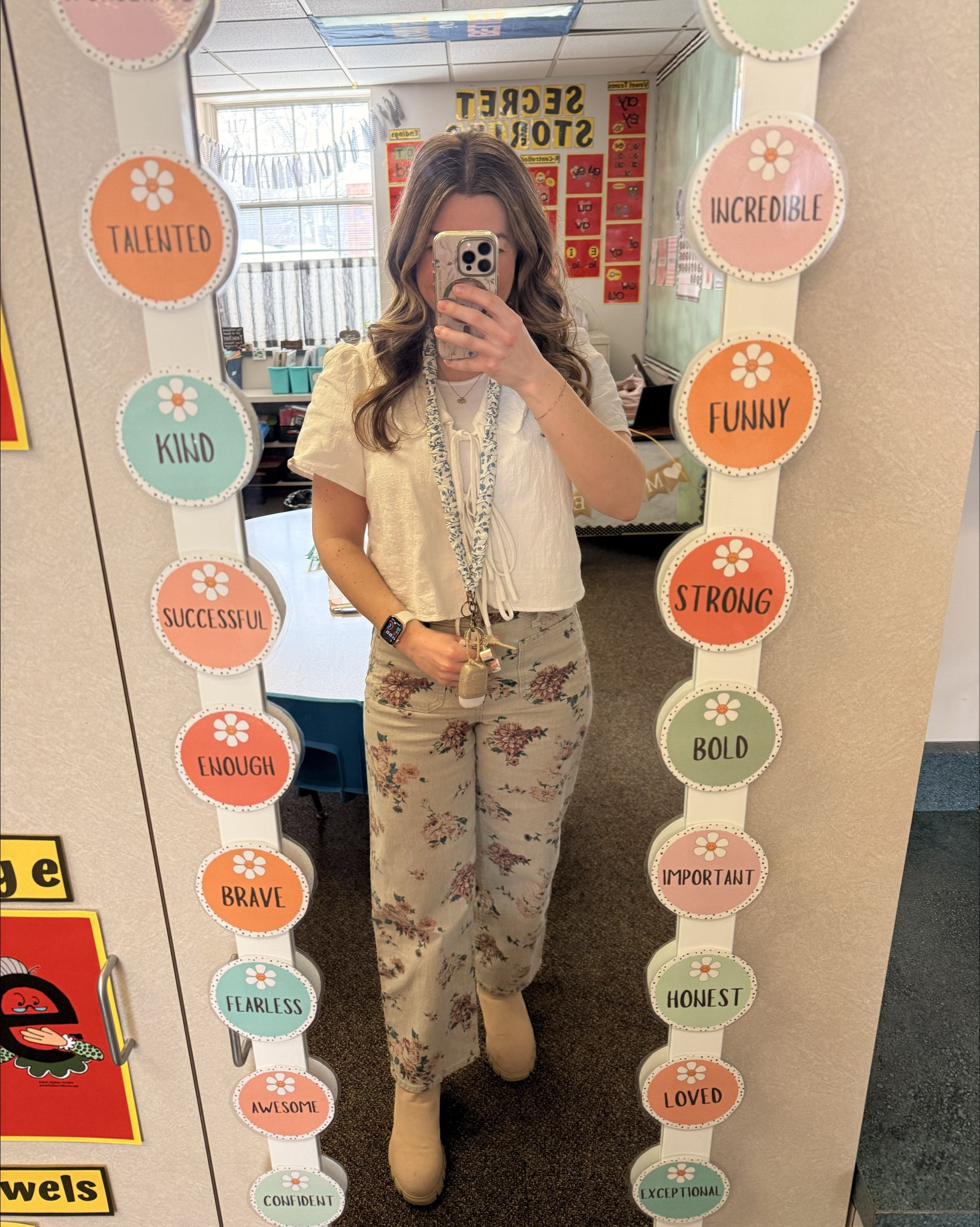 Teacher OOTD👩🏼‍🏫✨

#LTKootd #LTKSeasonal #LTKdayinmylife