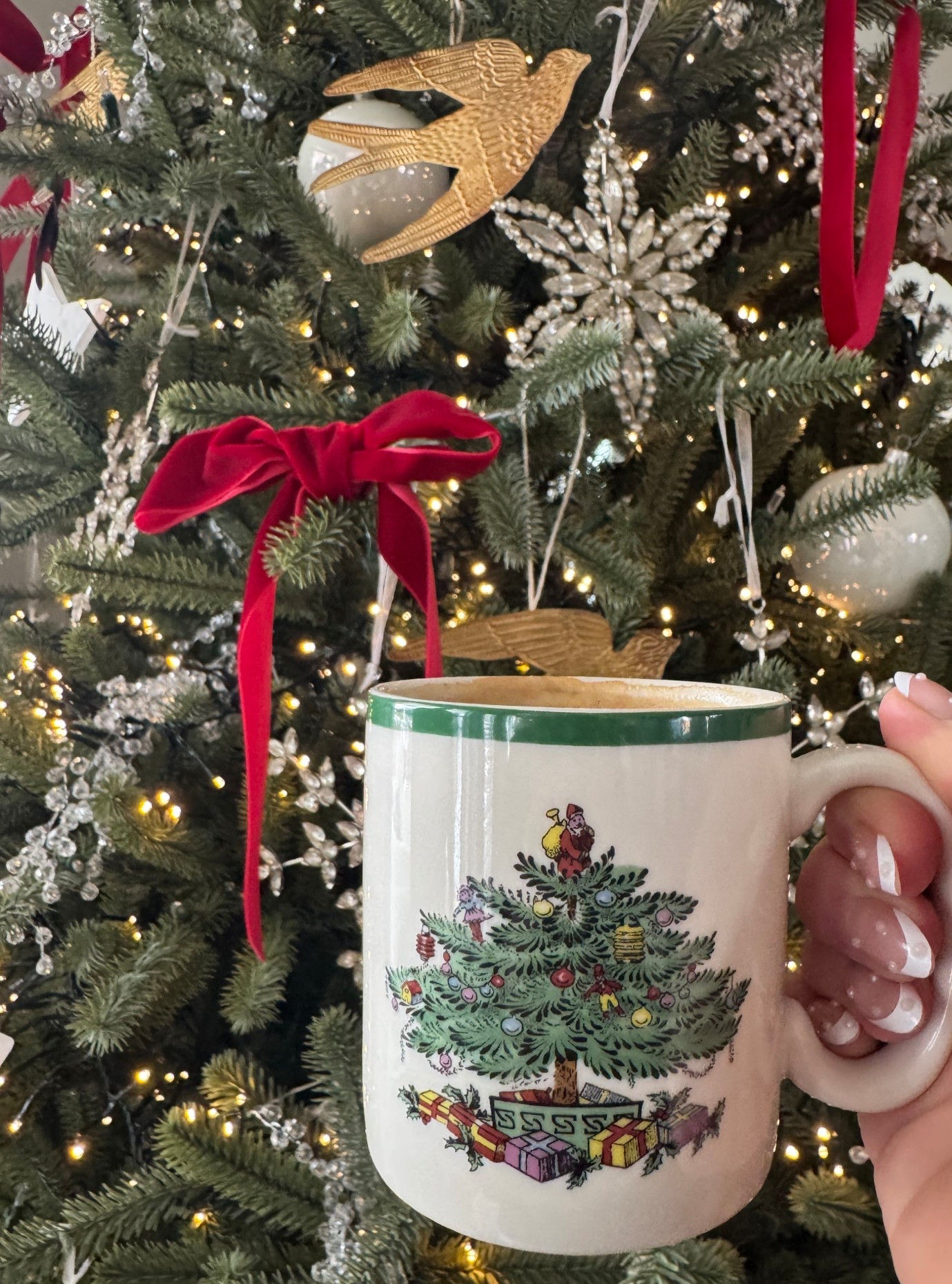 Christmas coffee cup



Coffee cup gift, coffee, yum, merry Christmas, happiness, vintage 

#LTKGiftGuide #LTKHoliday #LTKdayinmylife