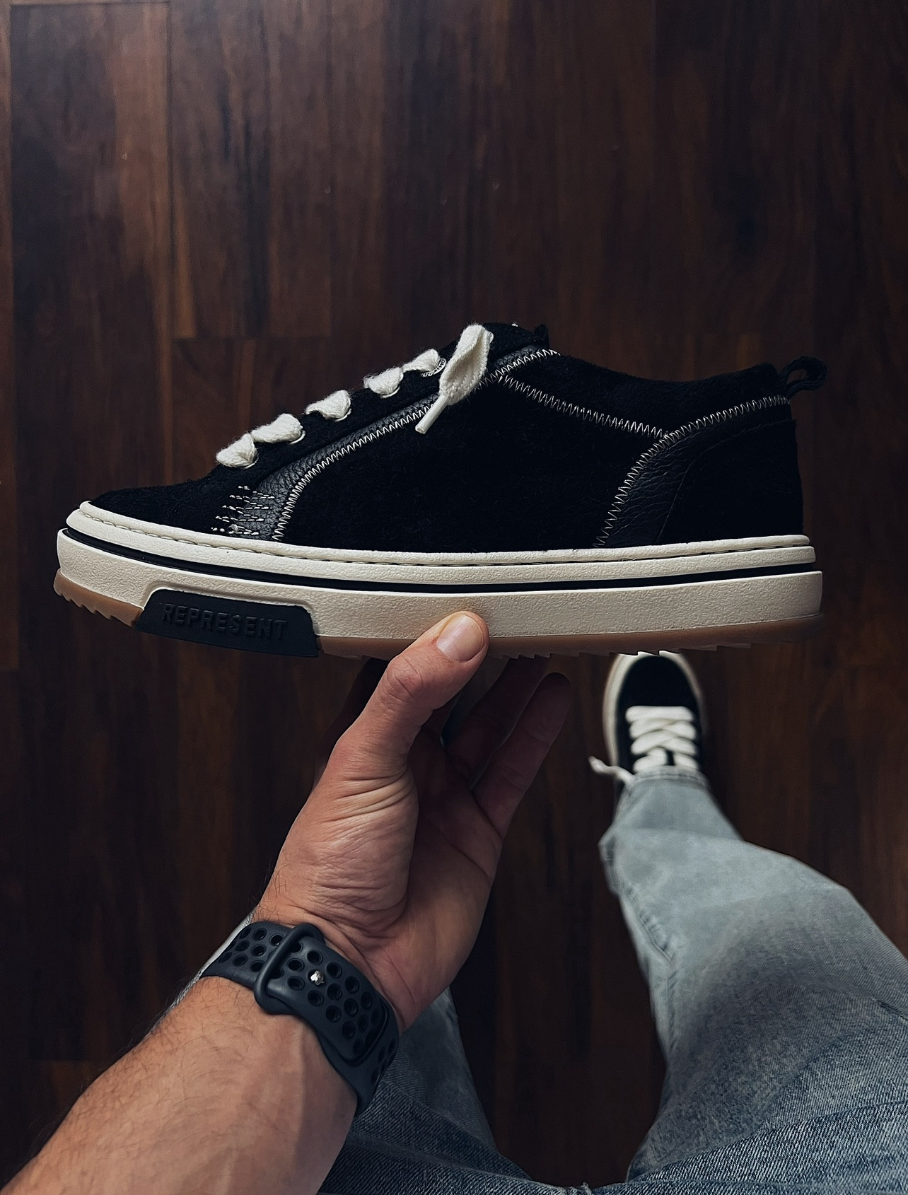 HTN’s 🔥
#represent #trainers #sneakers 
