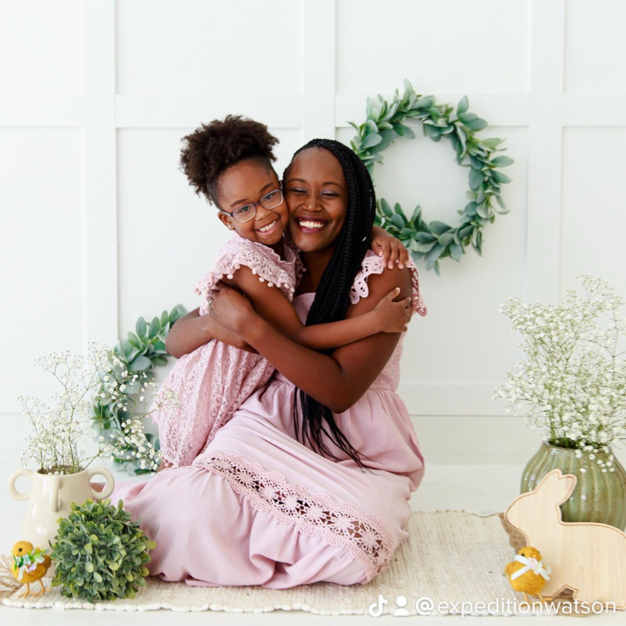 Mommy and Me Easter Outfit Idea

Amazon finds
Easter 
Mommy and Me 

#LTKSeasonal #LTKkids #LTKfamily