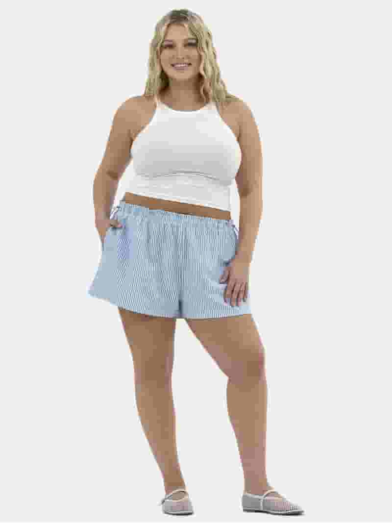 No Boundaries Striped Seersucker Bungee Shorts, 2" Inseam, Women's and Women's Plus | Walmart (US)