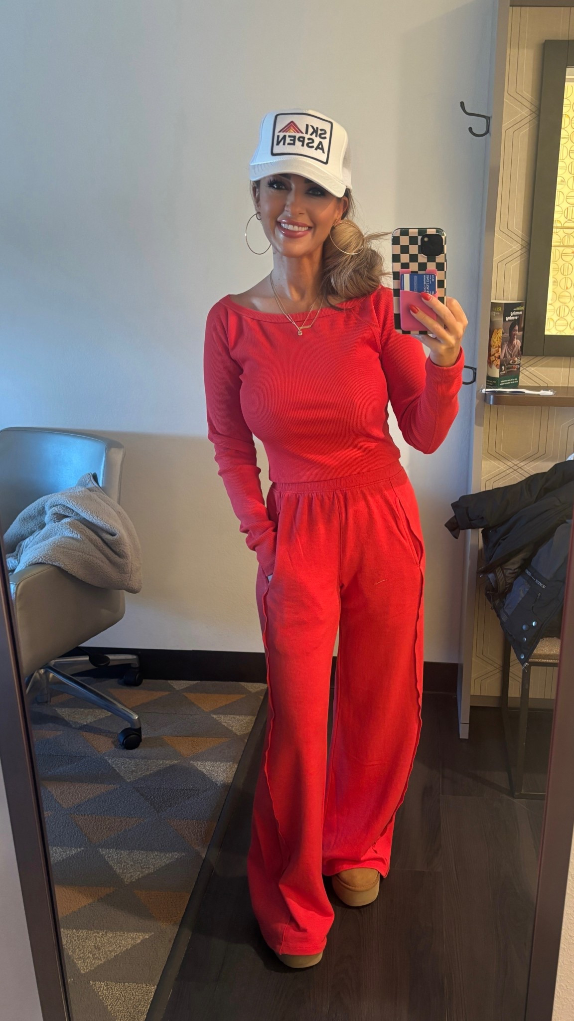 Loved it in tan so had to get it in red… great travel outfit! Comfy but cute! ❤️

#LTKOver40 #LTKPetite #LTKHoliday