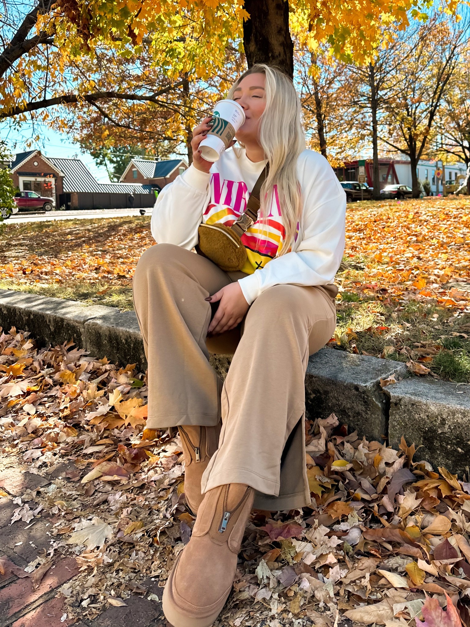 Fall sweatpants and sweatshirt combo! Xxl in top, xl in bottoms  

#LTKSeasonal #LTKcurves #LTKstyletip