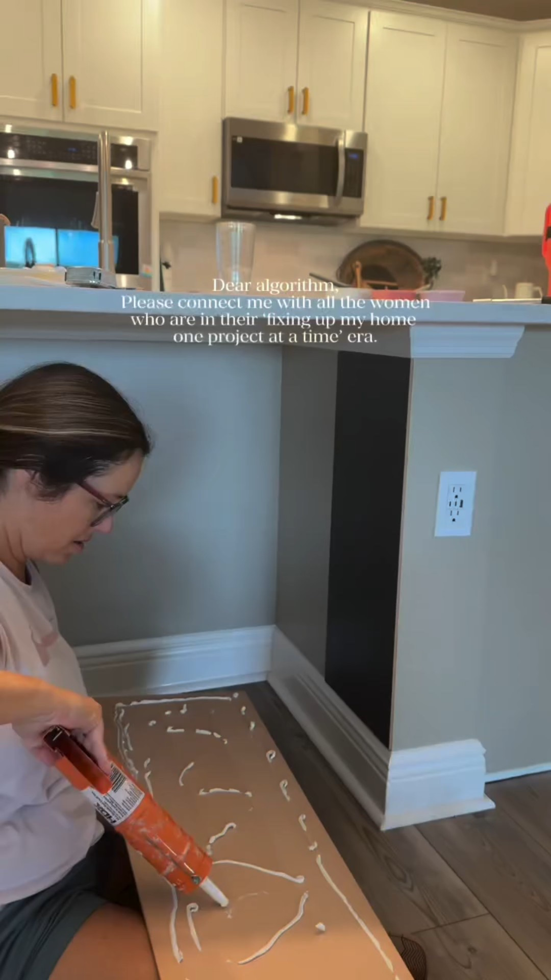 Dear algorithm…
I’m just over here fixing up this builder-grade house with little projects that make it feel like us. 🧰

Nothing fancy, just the quick wins that make a big difference: a coat of paint here, a swapped handle there, a tiny moment that suddenly feels intentional. It’s been the most fun watching this place come to life one small project at a time.

If you like easy DIYs, budget-friendly upgrades, and a Florida mom turning a new house into a home that works for our family… feel free to stick around. 🤍🏡

#BuilderGradeToBeautiful #HomeDIYMom #EasyHomeProjects #FloridaHome