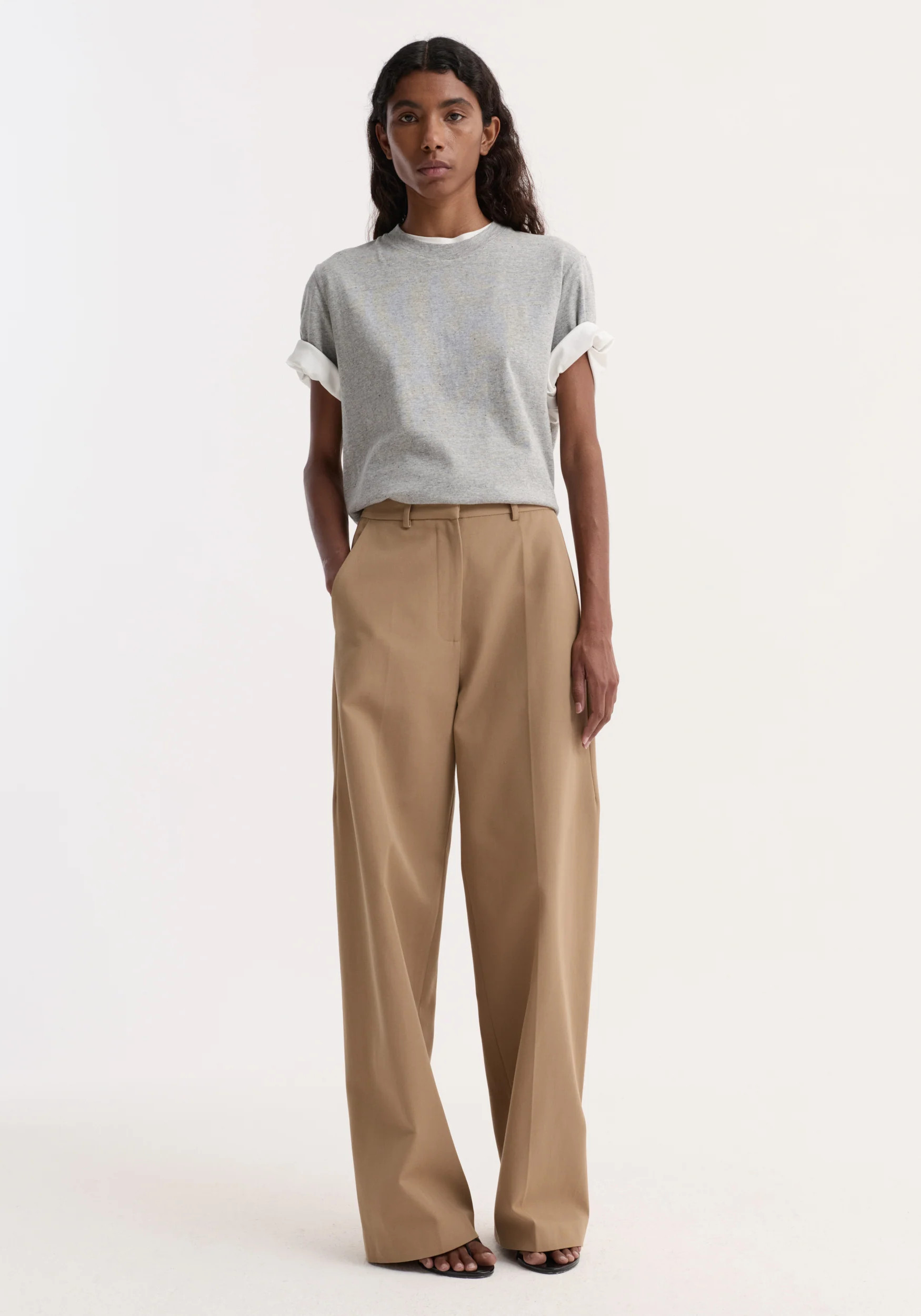 Classic loose fit chino | beige | Rohe