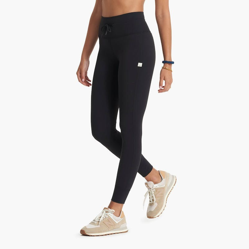 Daily Legging | Black | Vuori Clothing (US & Canada)