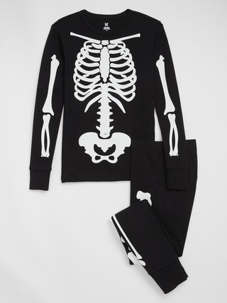 Kids 100% Organic Cotton Glow-in-the-Dark Skeleton PJ Set | Gap Factory