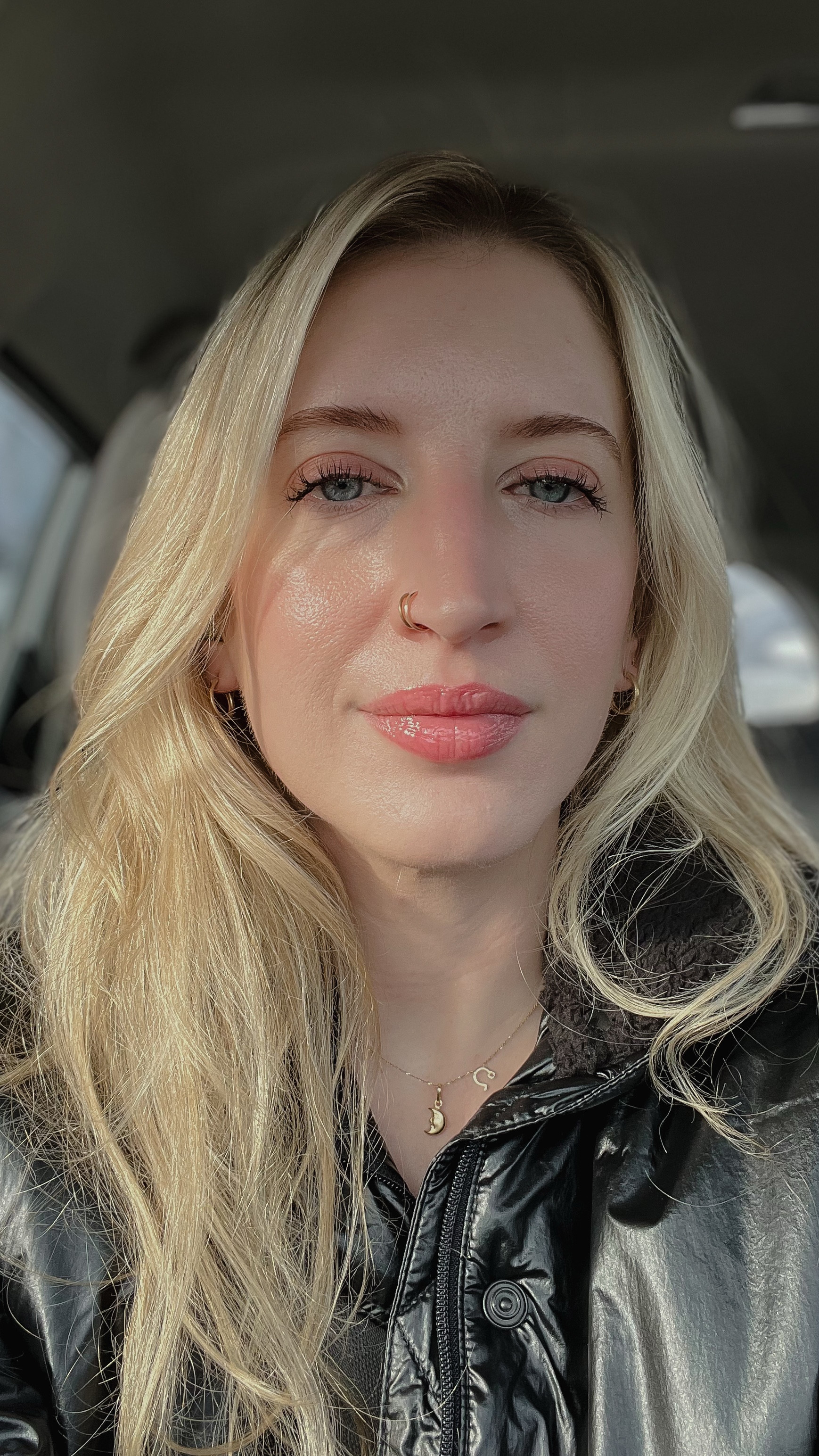 I know I’m a little late to the game, but I tested the viral L’Oréal Lumi makeup so you don’t have to!

This is kind of a hot take, but I don’t love the Glotion - it was so glowy that it looked metallic on my skin, more like a liquid eyeshadow than a complexion product. It got better when I tried it mixed with foundation, but I have oily skin and the glow factor was just too high for me. 5/10

Le Liquid Blush is amazing! The true rose color is gorgeous and the glow level is perfect. I did find that I had to use more product than with some of my other blushes because it’s a little less saturated, but that’s minor and I’ve been reaching for it lots! 8/10

Le Glass highlighter stick is also 💯 - so smooth and definitely delivered that glass-like shine. It was easy to apply and feels a little oily on the skin, but it’s beautiful enough that I don’t care! 8/10

All of these products are also non-comedogenic, which is a huge bonus!

Have you tried any of these? What did you think?

#naturalglammakeup #naturalmakeuplooks #makeupinspo #makeupideas #makeupreview

#LTKStyleTip #LTKSeasonal #LTKBeauty