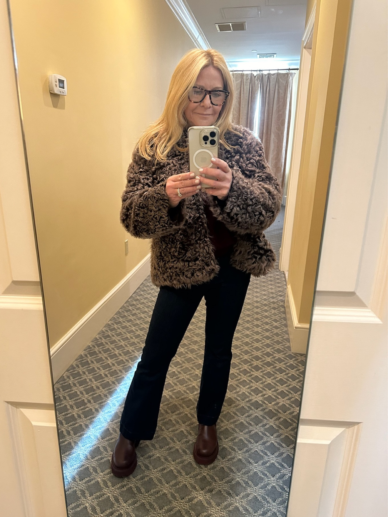 New day, new mirror 💕

#LTKSeasonal #LTKHoliday