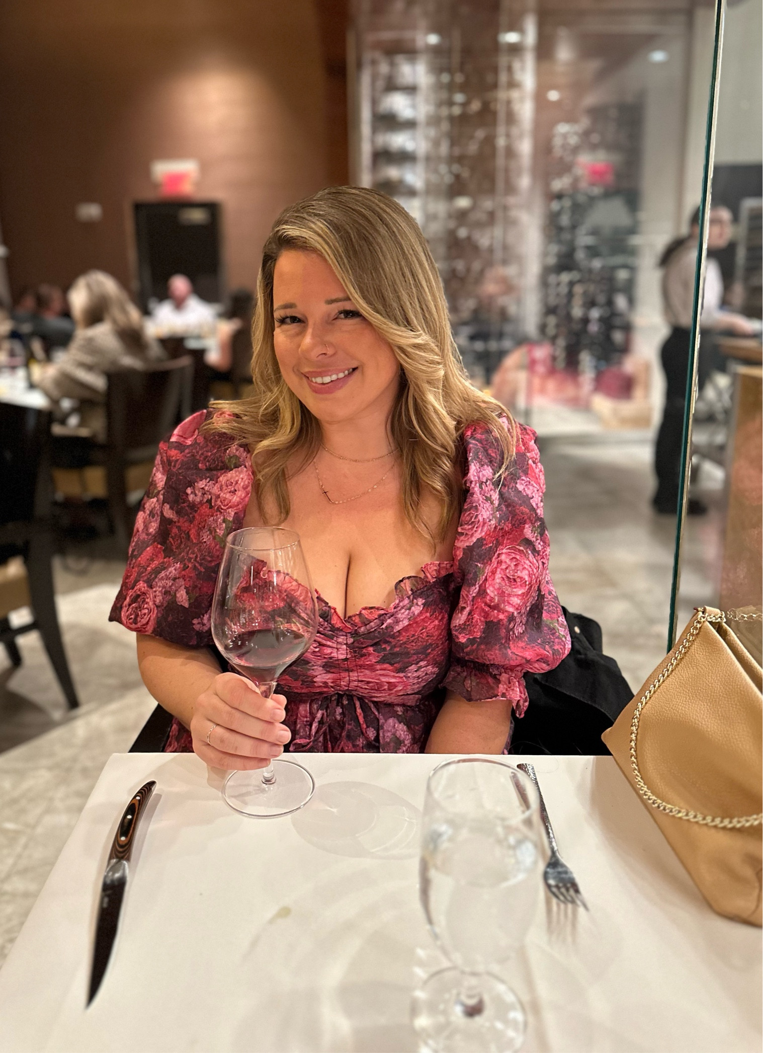 Date night dresses for the win!

Use code “OLIVIAA15” for 15% off  BuddyLove merchandise.

Floral dresses
Puff sleeve mini dress
Date night dress
Valentines dress
Feminine dresses
Valentines date night
Midsize dress
Rose print dress
Midsize style 
Midsized fashion 

#LTKMostLoved 

#LTKmidsize #LTKstyletip