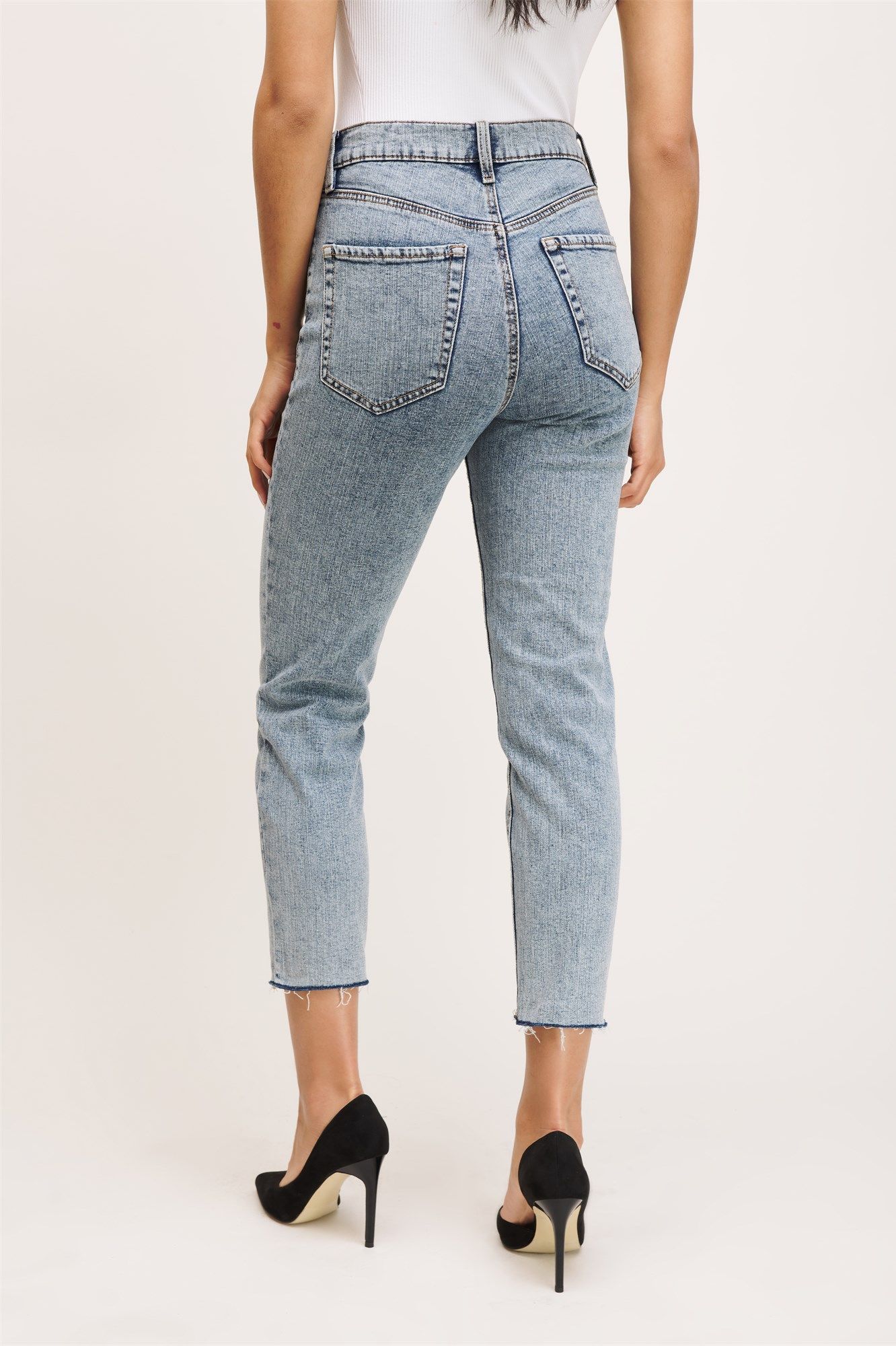 Cindy Ultra-High Rise Ankle Skinny Jeans | Dynamite Clothing