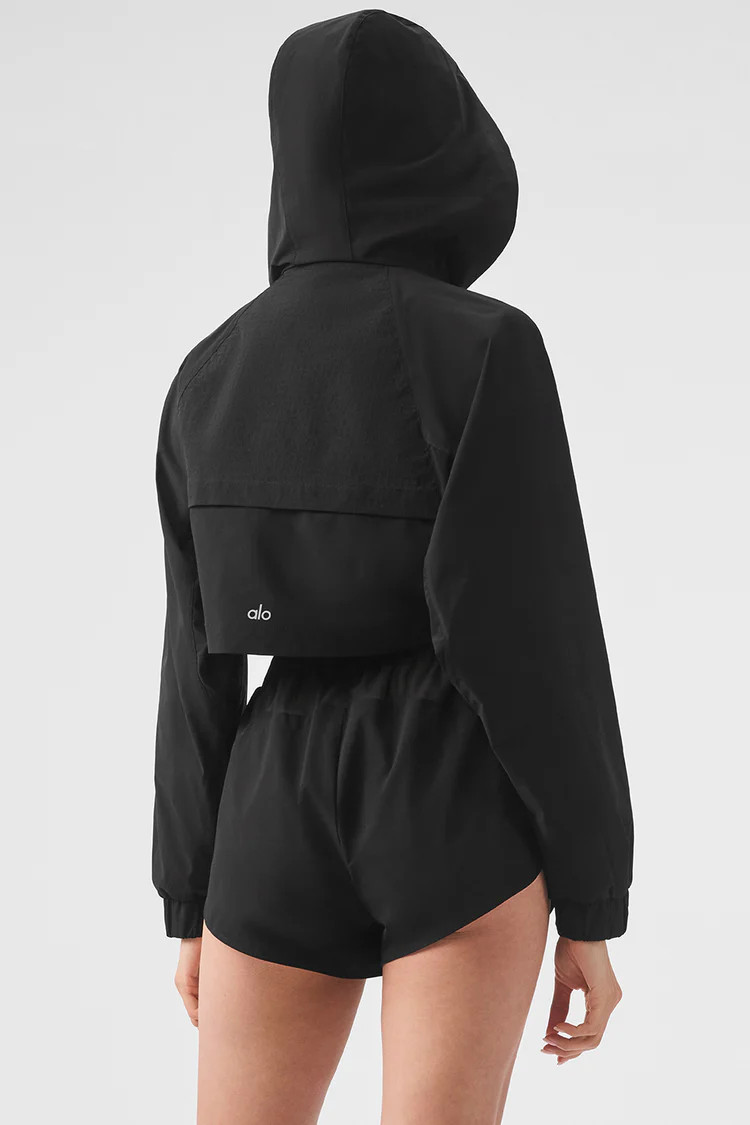 Cropped Playmaker Jacket | Alo Yoga (US)