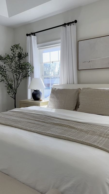 Home
Bedding
Neutral bedroom decorr

#LTKstyletip #LTKhome #LTKVideo