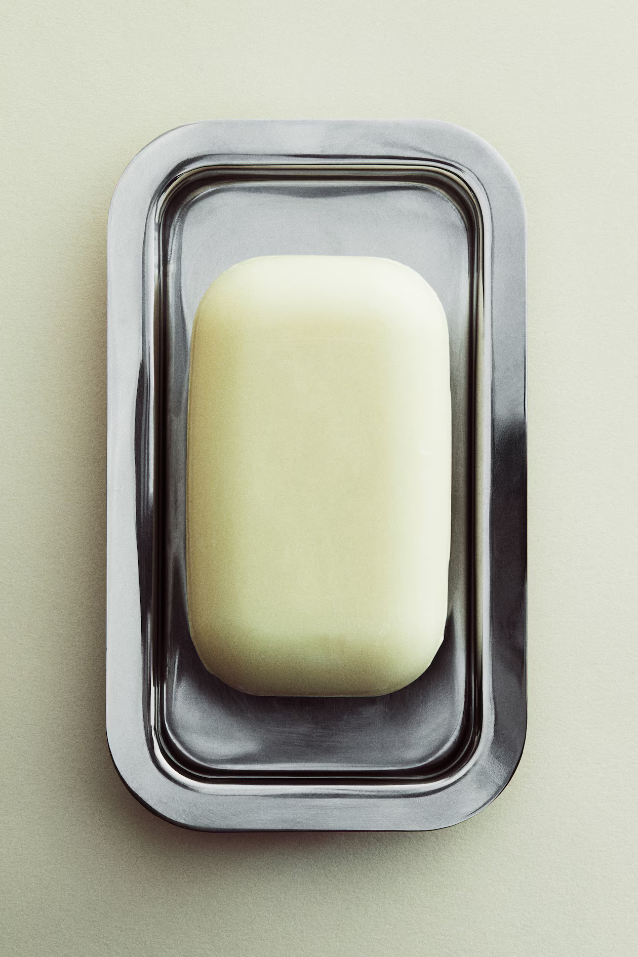 Small stainless steel tray - Silver-coloured - Home All | H&M GB | H&M (UK, MY, IN, SG, PH, TW, HK)