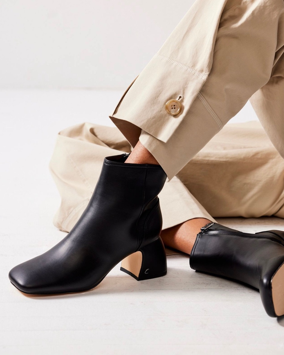 Black boots, booties, black shoes, black heels, heeled boots, ankle boots

#LTKshoecrush #LTKover40 #LTKstyletip