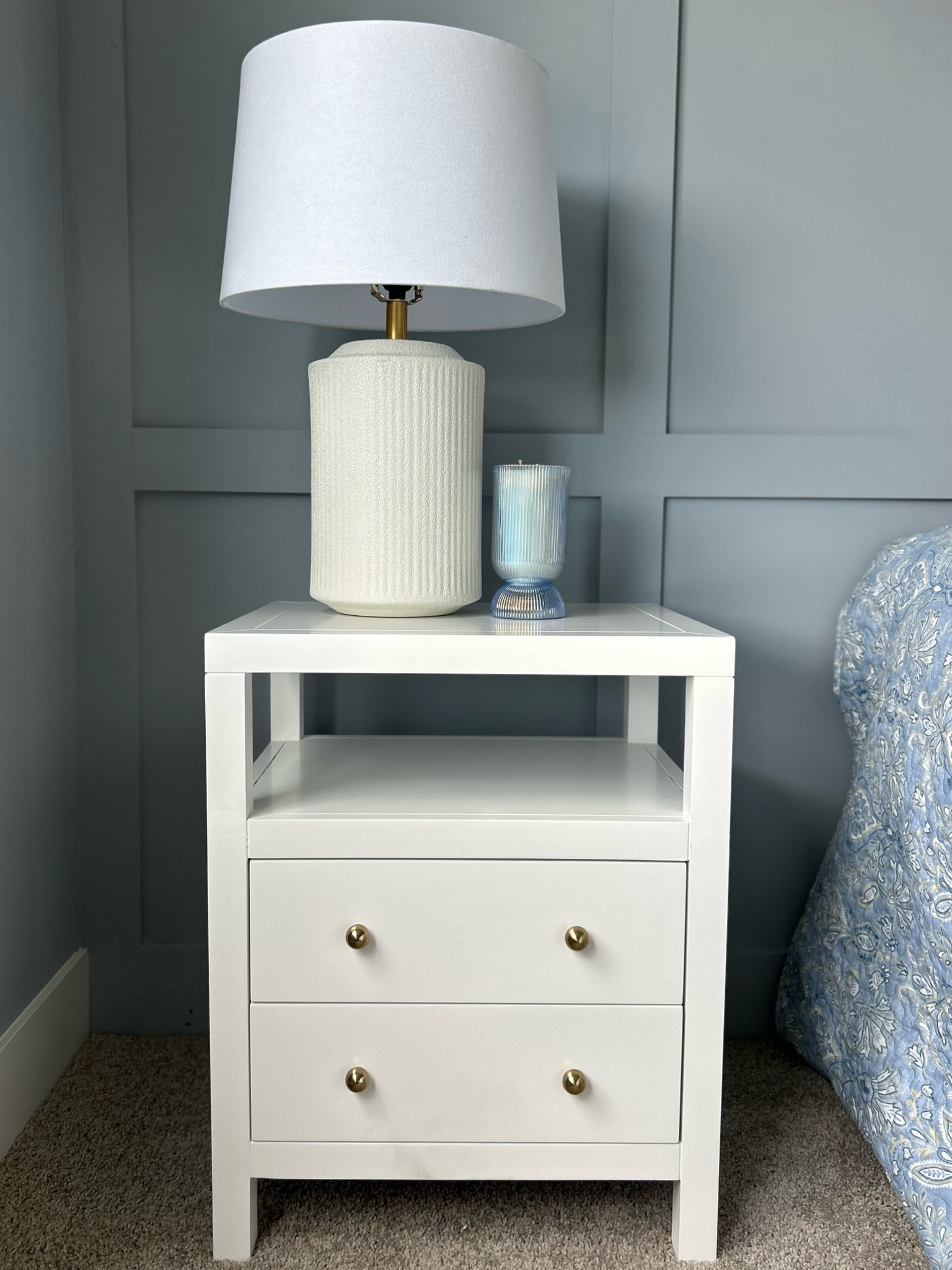 Love this nightstand - also comes in several other great colors! 

#LTKHome