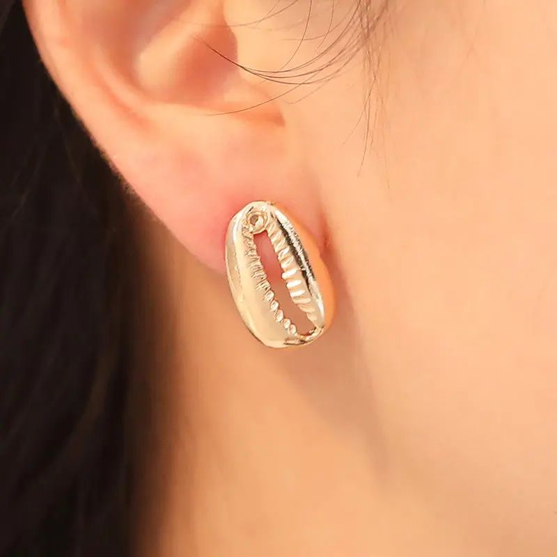 Fresh and Creative Simple Alloy Shell Earrings | Rosegal US