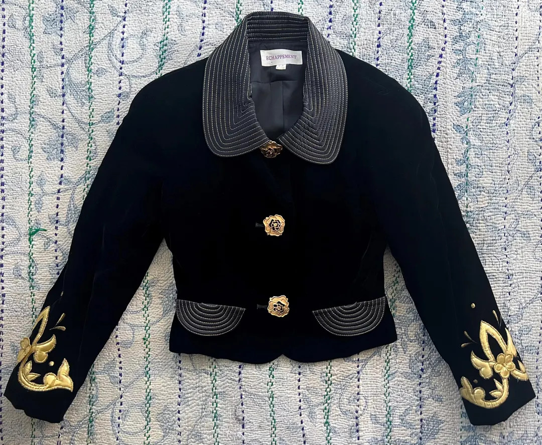 90s Black Velvet Cocktail Jacket: Gold Applique, Quilted Collar, XS - Etsy | Etsy (US)