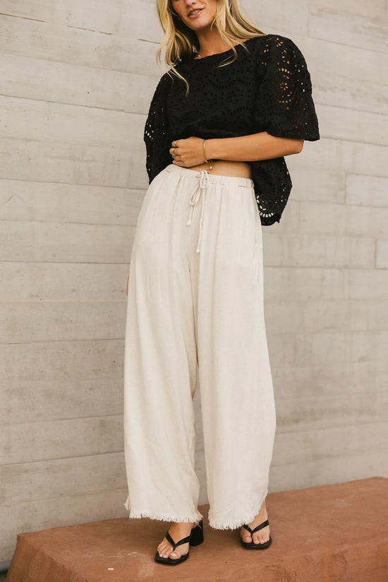Tatum Woven Pants in Oatmeal | Böhme US