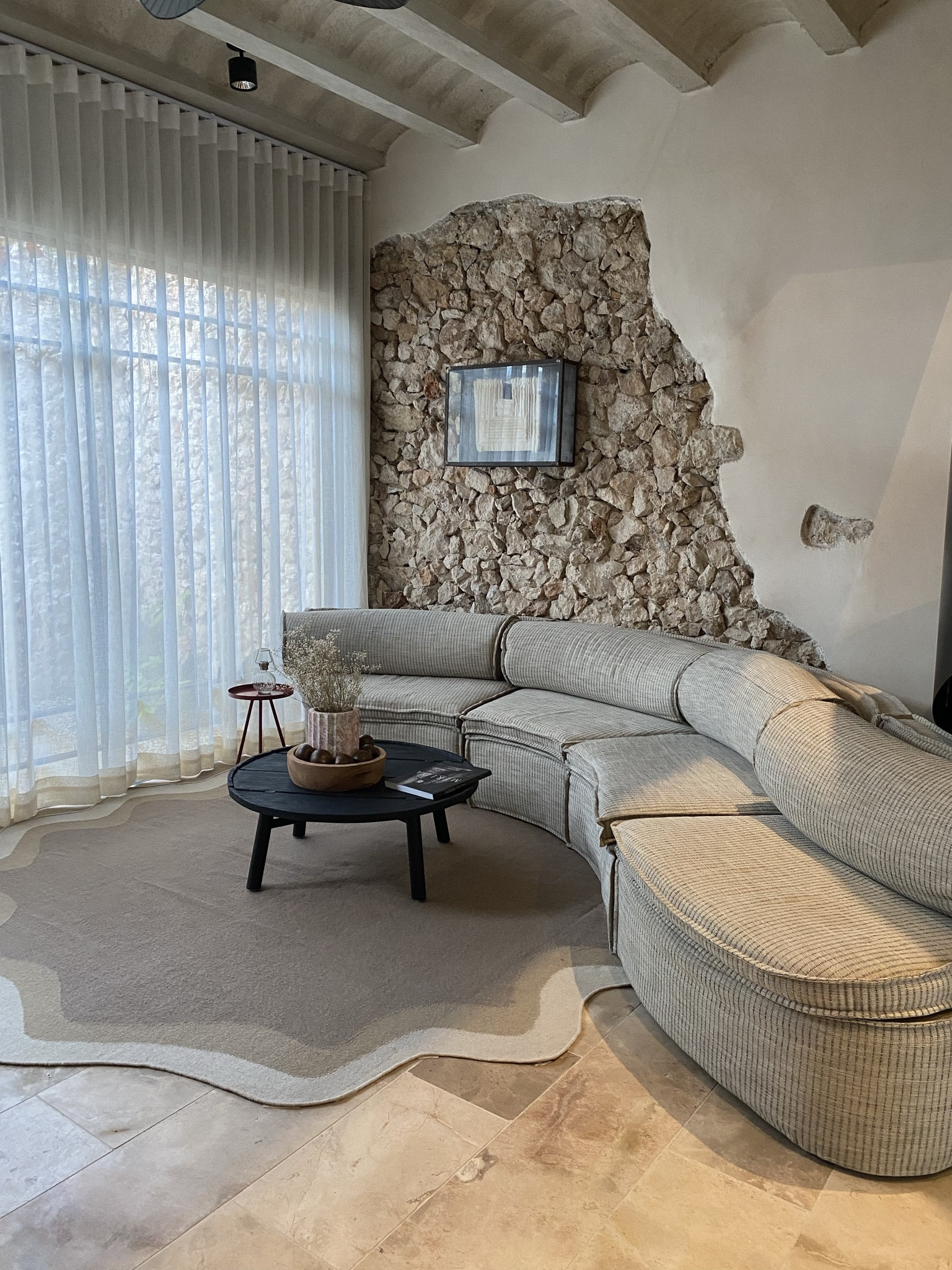 One of my favourite things in the world is to travel but maybe even more than that is to hunt for the best air b and b I can find 😂.

This doesn’t mean the most expensive or the fanciest, but one that is thoughtfully decorated, interesting, in a good location, comfortable and also has little details that make you feel taken care of and at home.

We stayed at “La Pausa” in #valladolid and it was one of the best @airbnb ‘s I’ve ever stayed in.

They had chocolates on the nightstands, little branded books that explained some house hold thing you needed know and beautiful decorative touches ALL over the house.

Below I’ve compiled some items that are similar in style to the pieces found at this Air B & B 👇🏻

#LTKhome #LTKtravel