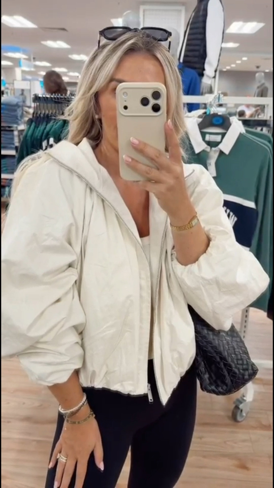 What a find from Primark 👏🏼

Autumn jacket, autumn outfit, neutral, transitional outfit, bomber jacket

#LTKuk #LTKautumn #LTKstyletip