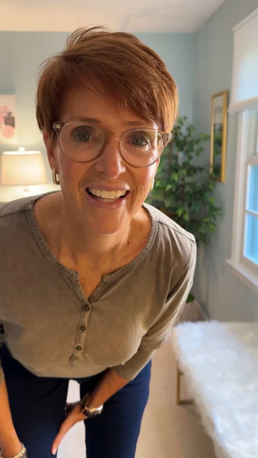 Cozy, timeless, and fall-ready — that’s exactly how I’d describe this new look from the Coldwater Creek Fall Collection. 🍁 
🍁 #ColdwaterCreekFall #ad

From the perfect-fit jeans to the everyday sneakers and this effortless top, these are the kind of pieces you’ll reach for again and again.
I’m always looking for wardrobe staples that balance comfort and style — especially for tall, everyday wear. 

This outfit checks all the boxes: ✔️ Easy to mix & match ✔️ Elevated casual that works from errands to dinner ✔️ Classic details that won’t date

✨ If you’re building a wardrobe of timeless style, this is the season to add these versatile pieces. Save this reel so you can come back when you’re planning fall outfits — and don’t forget to shop the full Coldwater Creek collection through my LTK storefront.

Who else is leaning into cozy-chic fall outfits this year? 🍂

#ad #ColdwaterCreekFall #FallingForStyle #Mycoldwater #ColdwaterCreekStyle #FallOutfitInspo #CozyChic #TimelessWardrobe #ClassicStyleOver40 #TallStyle #EverydayStyle #FallOOTD2025 #StyleOver40


#LTKTall #LTKStyleTip #LTKOver40