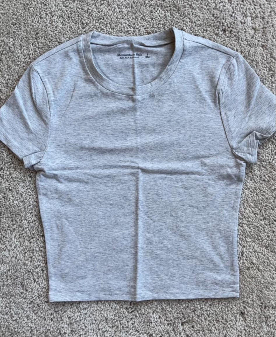 Abercrombie super soft baby tee 

#LTKFind #LTKunder50 #LTKBacktoSchool