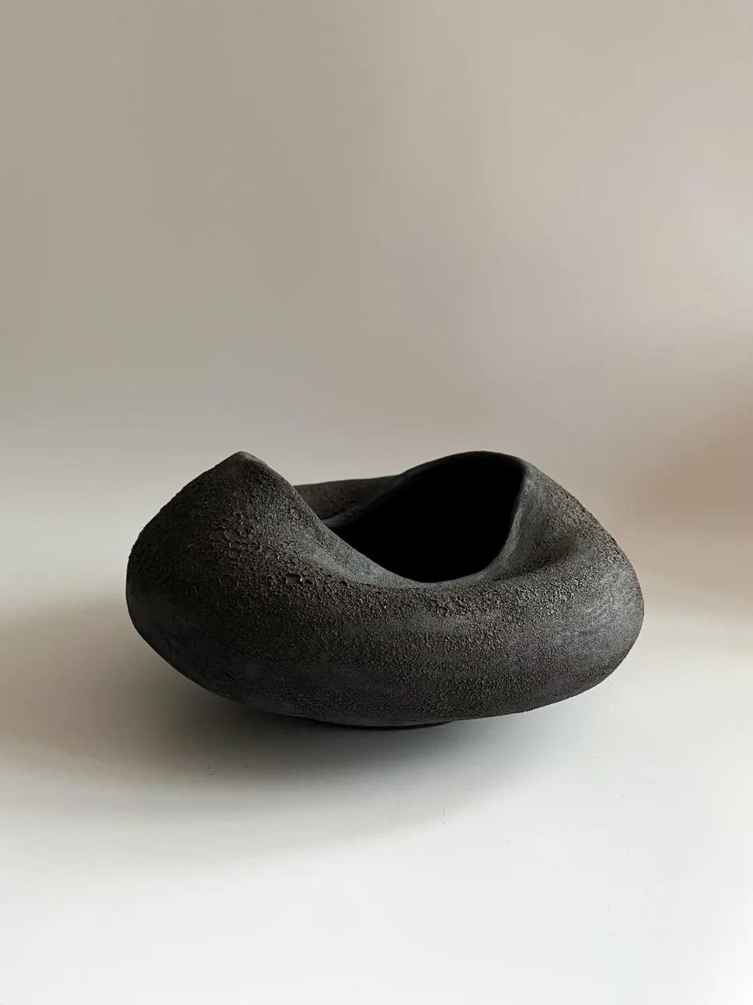 Black Ceramic Vase, Wabi Sabi Decor, Handmade Stoneware Vase, Organic Sculptural Home Decor, Mode... | Etsy (Global)