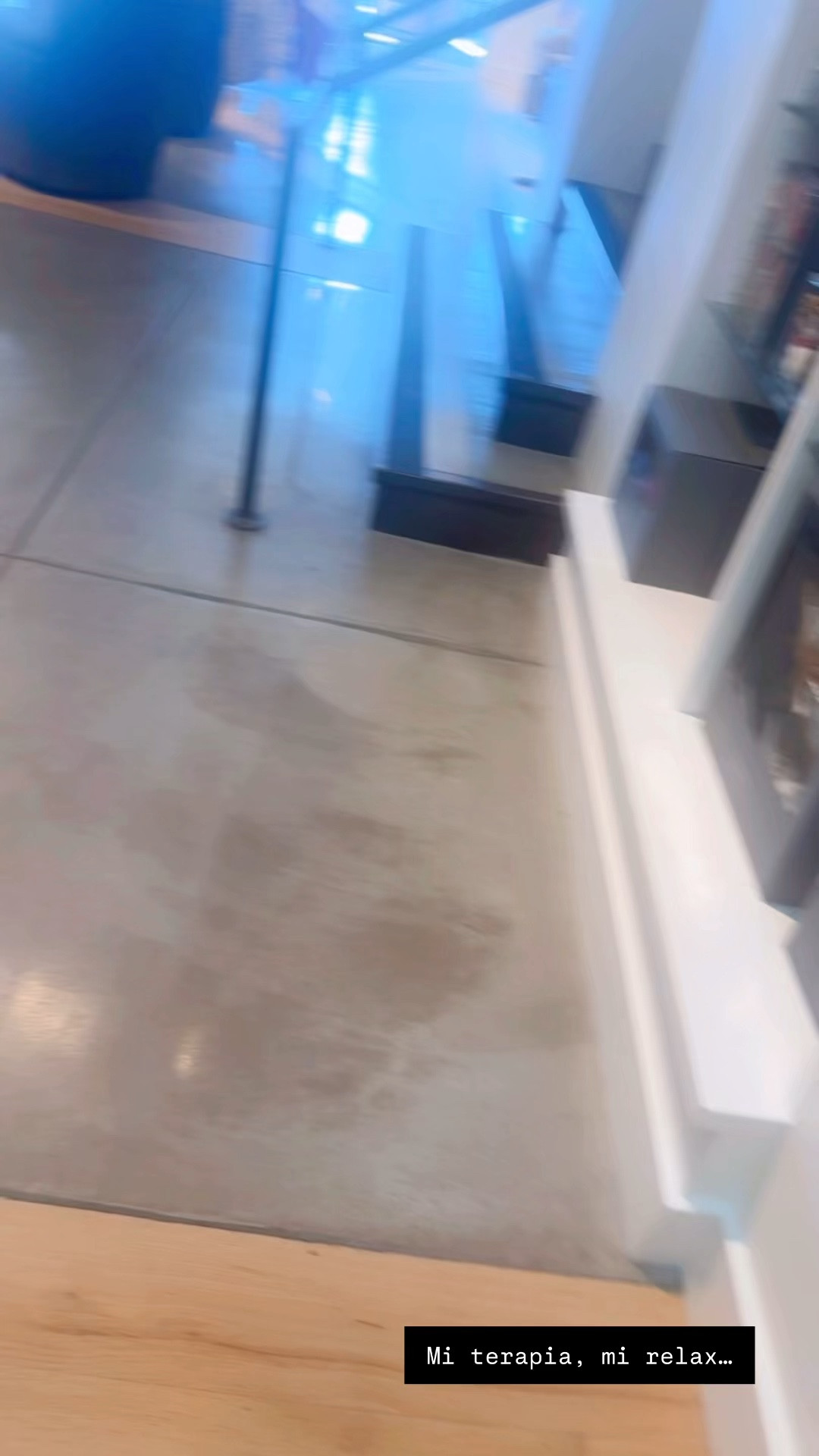 Mis ideas para un Arbolito de Navidad en color ROJO!
Los Lazos Rojos más solicitados en mi paseo de ayer por mis tiendas preferidas!


#LTKHoliday #LTKHome #LTKSeasonal