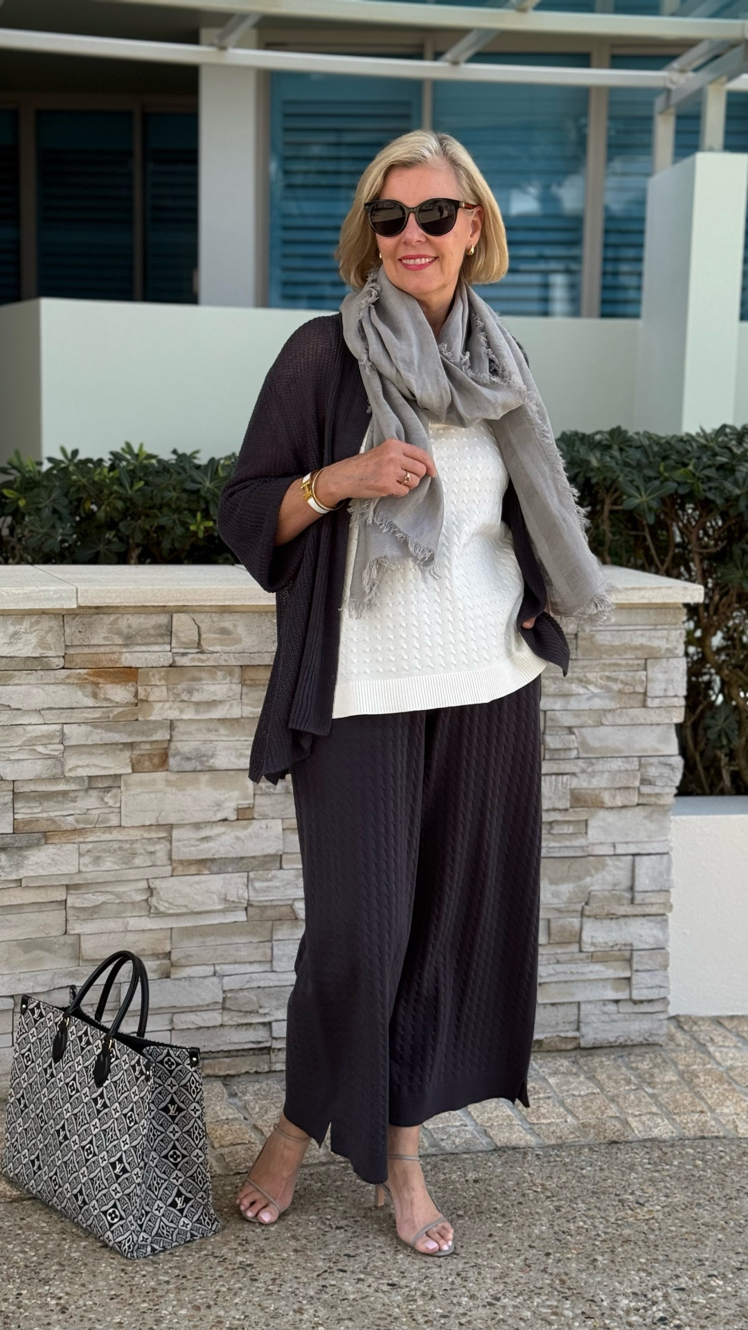 EFFORTLESS STYLE! 🤎
Introducing the latest collection Boronia from @nomad.the.label 

So effortlessly stylish and so comfy to wear which is what I look for in a Brand.

Linda 175cms wears Size M (Size 12)


#LTKaustralia #LTKover50style #LTKspring