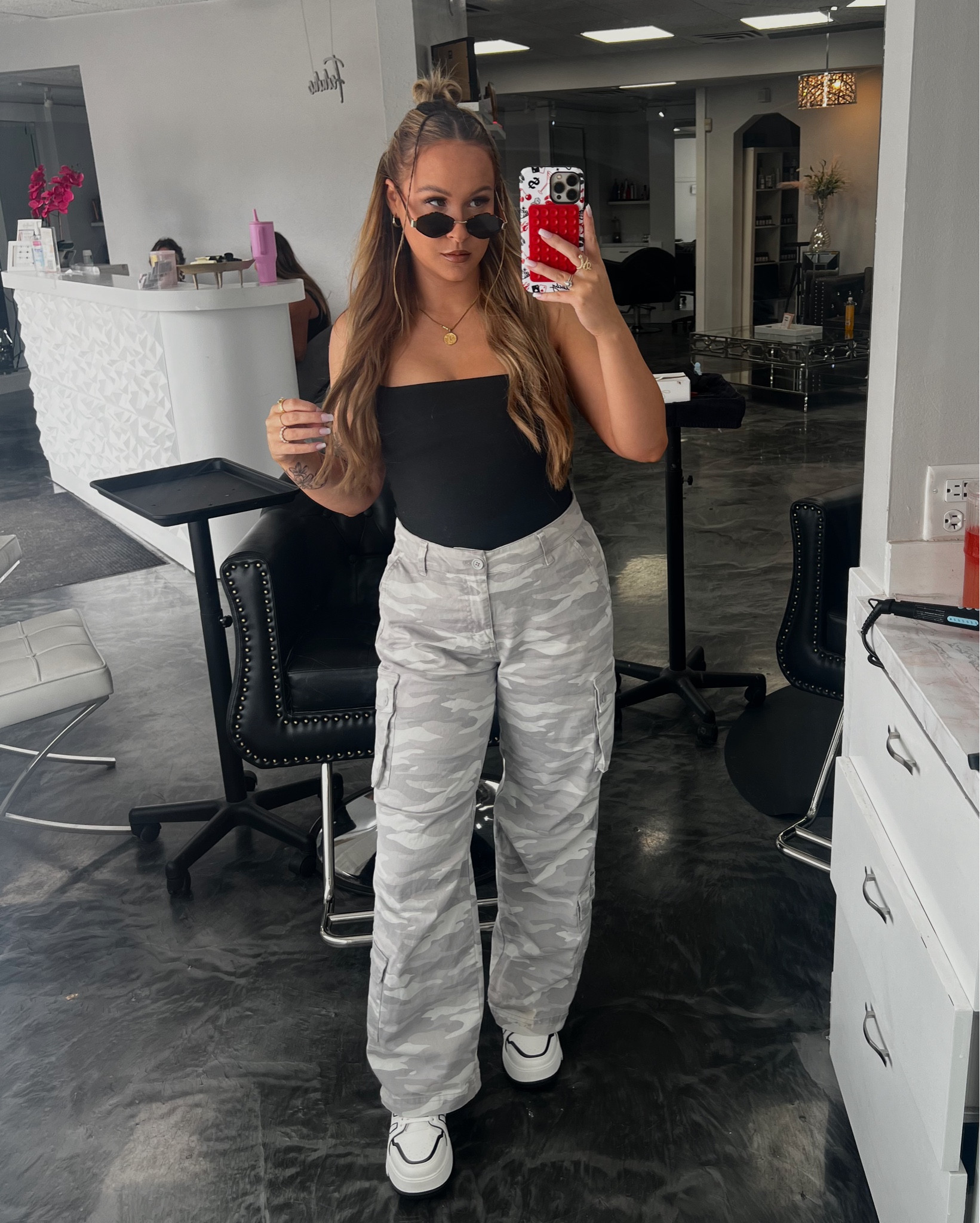 streetwear work ootd 


#LTKMidsize #LTKStyleTip #LTKWorkwear