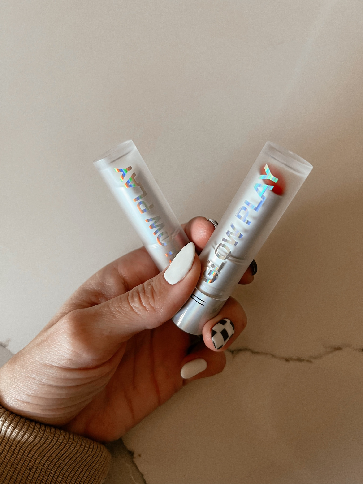 So moisturizing and pretty! #makeup

#LTKFind #LTKbeauty #LTKSeasonal