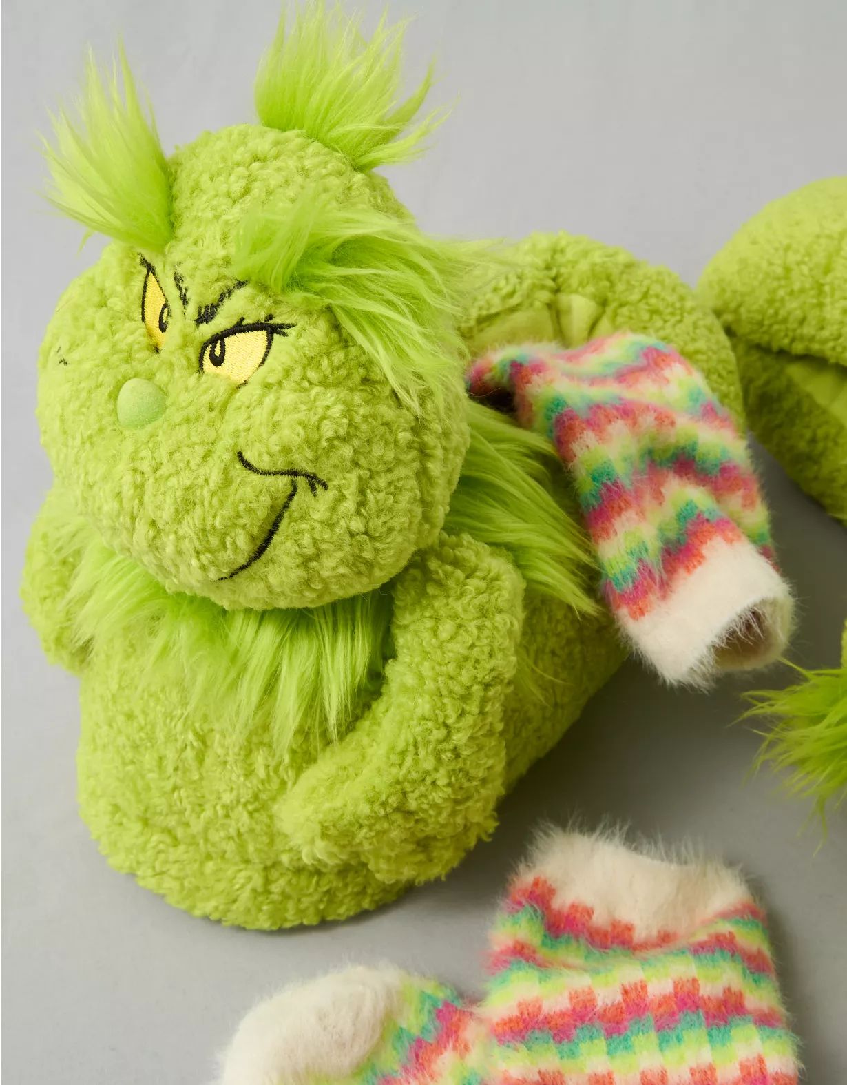 AE Grinch Slippers | American Eagle Outfitters (US & CA)